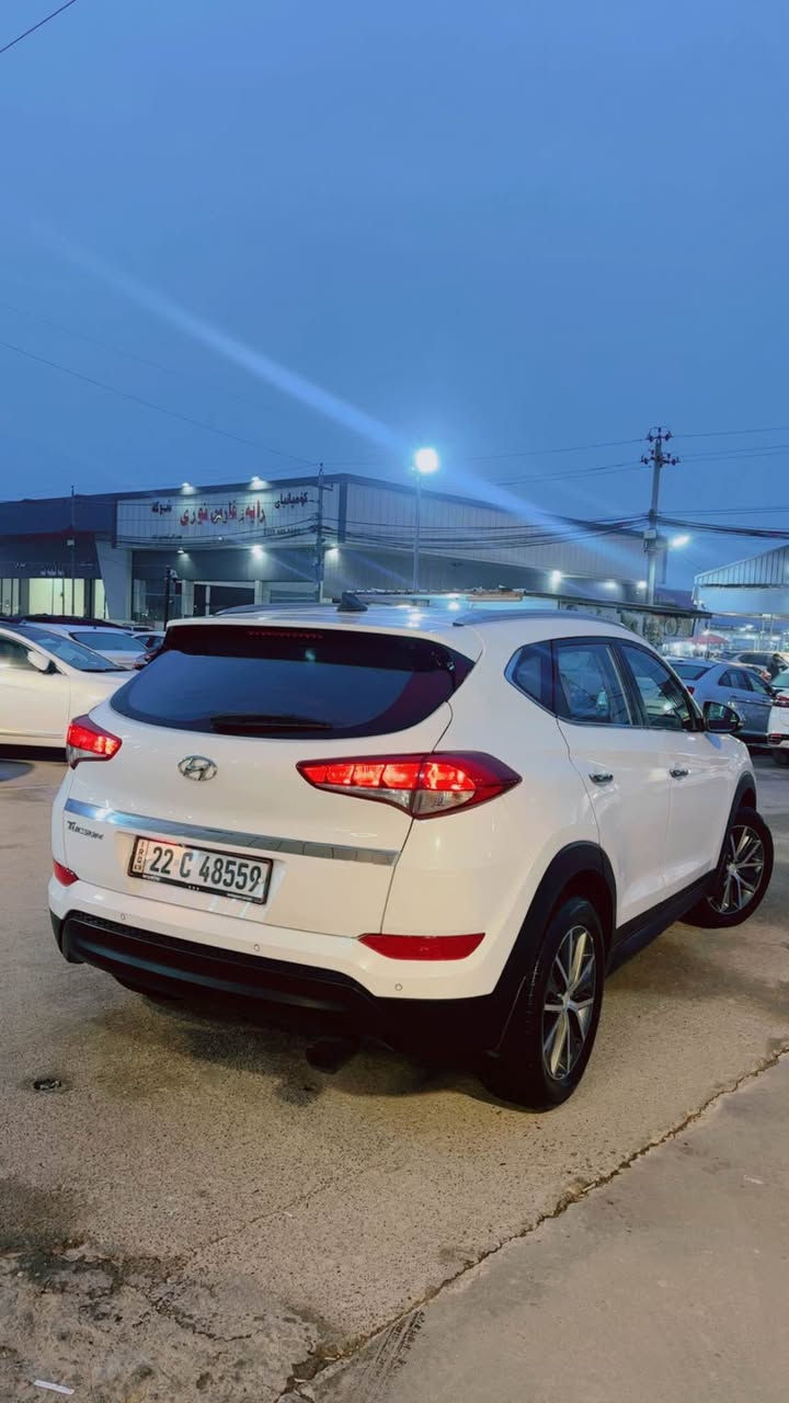 توكسون موديل 2018 بي سبوغ 
سعري 183$ رقم *********** أربيل, العراق
