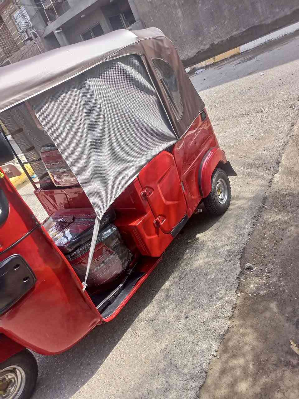 سلام عليكم دكتك موديل 22شهر 11 دكتك كامله مكمله هي نقص ما بيه دكتك مضلع طابه بل 23 شهر 11 دكتك بلاديه حته دوس ما معمرات سعر 9700وبيه مجال مكاني ديالى بعقوبه مفرك تحويل ثاني يوم ***********
