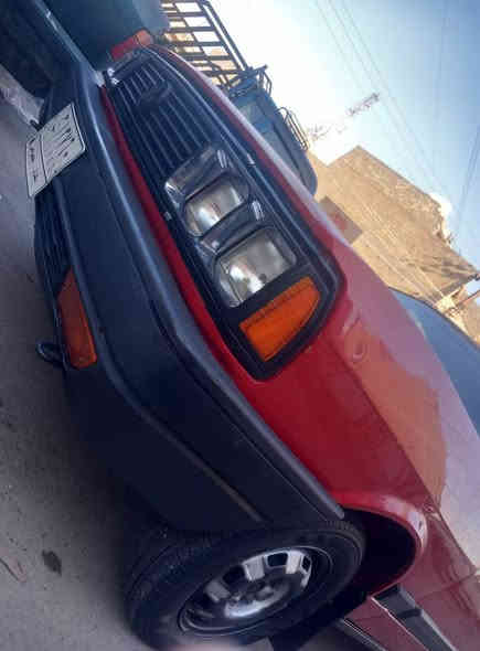 السلام عليكم للبيع برازيلي موديل 1987سياره جاهزه من كلشي بلاديه بيها فقط صفحه السايق مصبوغه بدون ضربه مكينه بلاد 1
1600جديد شادها كير بلادي جديد صدر امامي خلفي جديد تخم تاير جديد تبريد شغال مشروع وطني سنويه لل30 تحويل مباشر اكاتبك مروري اذا ماتحول مابيع سياره جاهزه من كلشي وغراضها كلها اصليه وكل نقص مابيها السعر 42وبيها مجال بصيط مكاني بغداد كراده رقمي***********ابو علي
