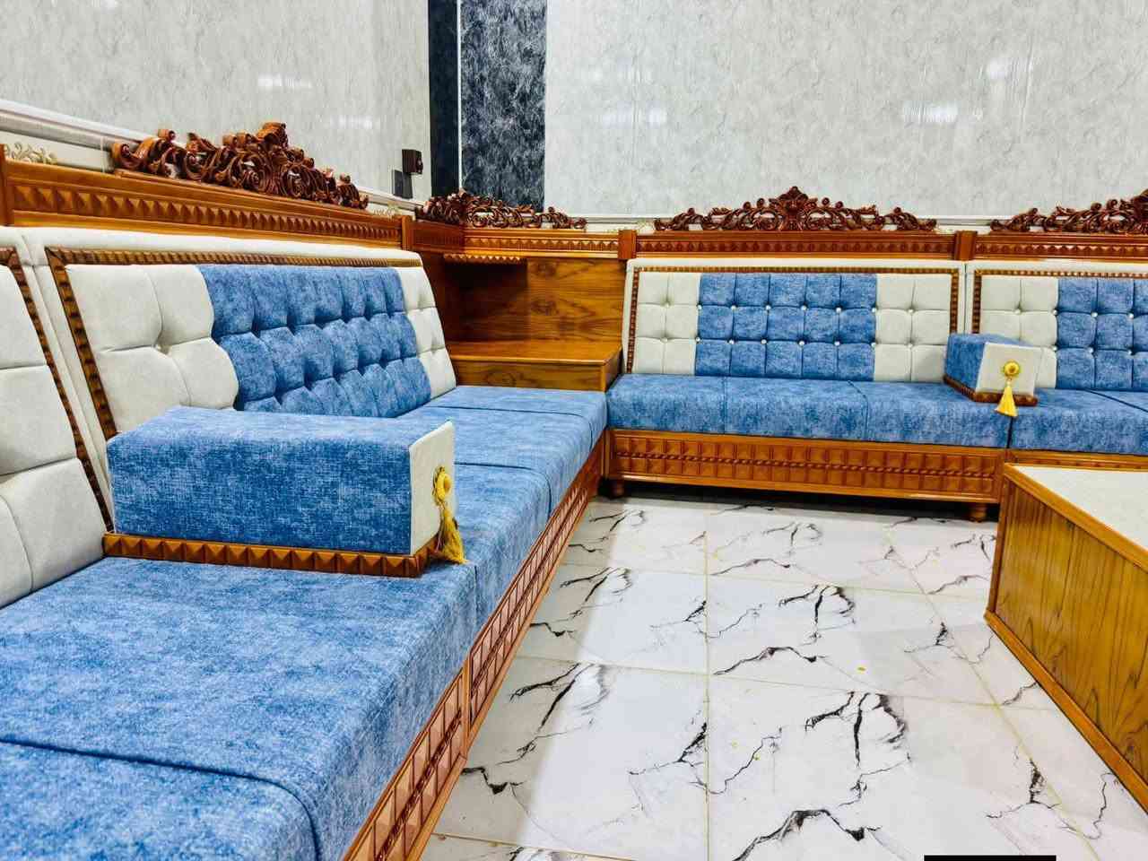 #بخيت_للستائر_والدواوين
عمل كافة دواوين زان وصاج ملكي مودرن 
بي كافة موديلات وحسب طلب بي تفاصيل دقيقه من شخب وسفنج والقماش وتميز في العمل 
عنوان تكريت مقابل تقاطع الساعة 
يوجد نقد +قسط ع منصة 
رقم هاتف 
وتساب ***********
اتصال ***********
