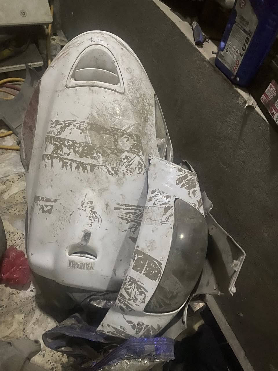 دراجه فراشه كرستال للبيع شغاله بس يرادله ترتيب كامله هيه وكفراتها دبلات جدد وجوزه جديده بيها كوم حديد ابيعلك كوم حديد السعر 125 بغداد البلديات ***********
