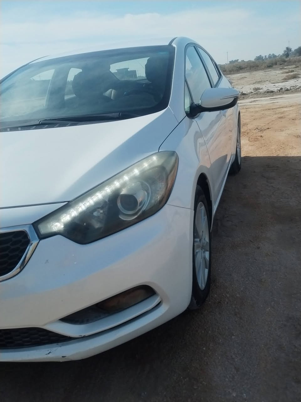 سلام عليكم سيراتو للبيع 2016 رقم بغداد دولي بسمي سنويه جديده كير محرك 1600 دوش  سياره بيه رشات بسيط  مكفوله من الفتح وتبديل  ماشيه 160 الف سياره جديده من جميع نواحي مواصفات السيارة
سعره 128 وبيه مجال بسيط ال شراي 

مري شفط
تحكم ستيرن جهتين
ويل كب خمس
يدات ستيل
لد نهاري
حساسات
مكاني سماوه
اي استفسار اتصال *********** المو شراي لا يكسر بحلال العالم
