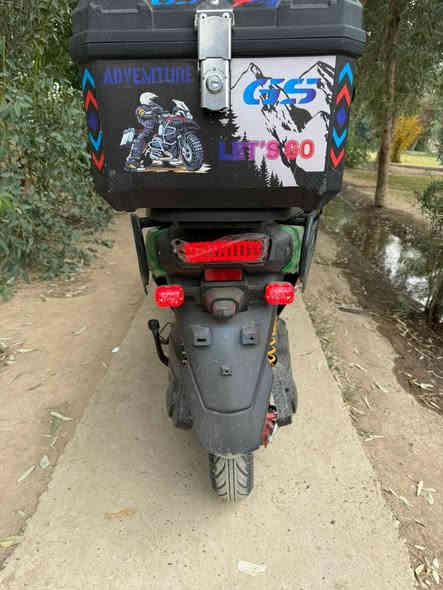 للبيع وحش الاباتشي ٢٠٢٥
ماركة هيونداي جداً عالي مستخدمة قليل اخت الجديدة مابيهة نقص ترايهة زيرو دراجة قوية ورزنة وعتمادية طستهة ناعمة دبلات عالية جبلية 
٦ بطاريات مسطرة اكبر حجم للبطاريات ٤٠ امبير تمشي بالشحنة الوحدة ٧٠-٨٠ كيلو 
ملف ضخم ٣٠٠٠واط ينطي سرعة ١٠٠ حقيقي+شلعة جداً نشطة كير٤سرع ونضام الرجوع للخلفR
نضام APS للبريك بالاضافة الى بريكات هايدروليك امامي خلفي 
نضام انارة فولled لايت امامي زنون عالي ناصي جداً قوي + سكن لد ابيض  شاشة ذكية لضهور الاعطال وقياس الفولتية ونسبة الشحن بيهة بوكس اصلي عازل للحرارة قوي ومساحتة جبيرة وبي قفل 
شاحنة بلاديه مالتها
💵السـعر مليون و300 وبيها مجال
📍مكاني بغـــداد / قضاء الطارميه 
📞واتساب ***********
