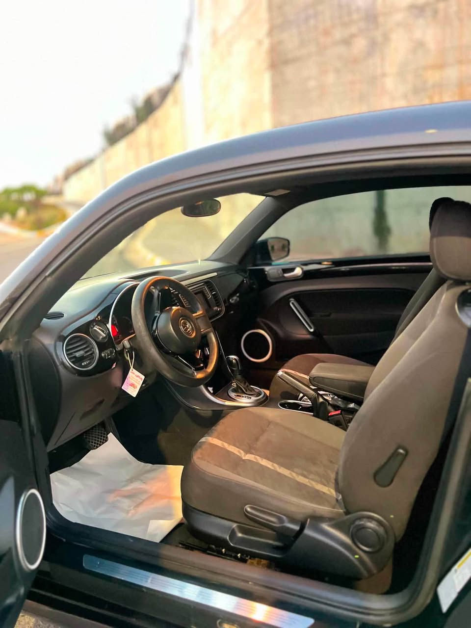 سەرەتا بە ناوی خوای گەورە 

VOLKSWAGEN 2017 🖤🔥

ڤۆلسواگن بیتڵ  ٢٠١٧🔥🖤

 پارەیی نیسان سەنیەکە 🔥😱

ره ش قوتران تاقانە و جوان مه كينه ١٨ يى توربو و كەنەدیە كه زوۆر مه رخوبه
4 نەفەریەو ٢ درگایە   سەیارەکە ٢ پارچەی بۆیاخە بى ناو بى ئيرباگ سه يارەکە  ١١٨ هەزار  كم حەقیقی  رۆشتوه
٤ پستون ٤ كه سيه كيرو مه كينه به شەرت 
(ويل كرۆم - ئاوينه اشارت - بلاجكتور - به گلایت ليد - تەحە كوم لايتو ئاوينه كان - ته حديد سورعه - كاميرا - شاشه - كوشن گەرم سه كنو
سایەق  - بلوتوس- كيج ئه لكترۆنی- ...)
*********** السليمانية, العراق
