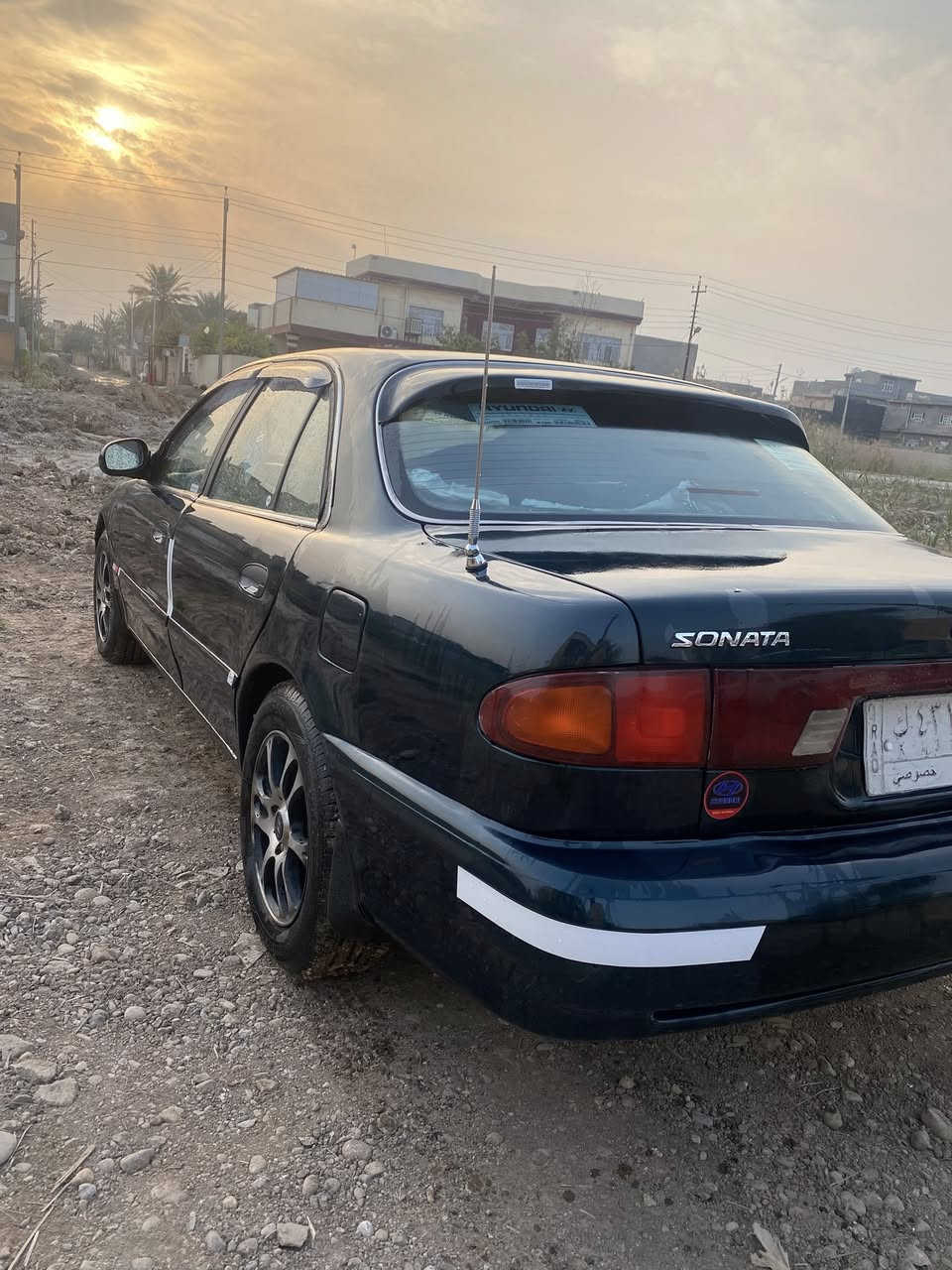 السلام عليكم
سوناتا تو رقم بغداد موديل 1995 محرك 1800 كير اوتو
السيارة ما ناقصها اي شي 
مكان الرمادي شارع 20
السعر 49 وبيها مجال بسيط
هـ ***********
