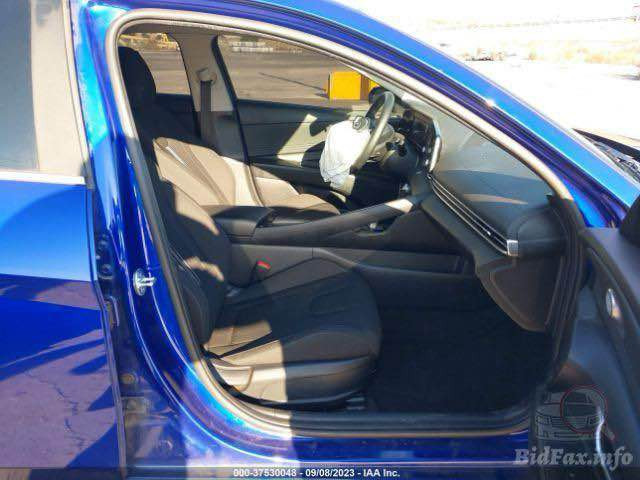 سلام عليكم النترا مديل 2022 فول عدا الجلد حادثها دعاميه فقط سعرها 150$ وبيها مجال واي استفسار هذا رقم صاحب السياره مكلف بلنشر ‭

‭0771 291 6694‬ بغداد, العراق
