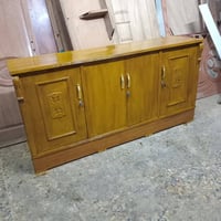 بوفيه العرض 181السعر 70وبيها مجال منطقة الشعب 07707571864