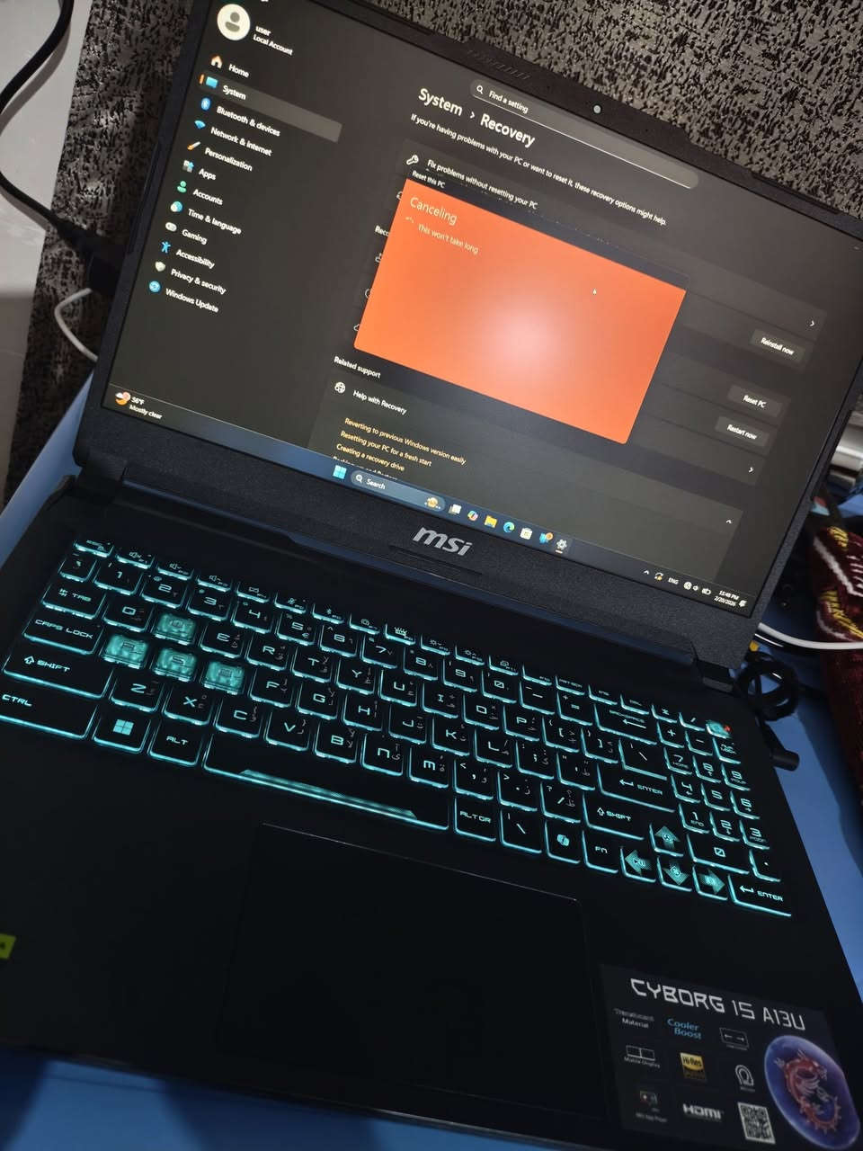 للبيع استخدام اسبوعين فقط مثبت وندوز 11 برو
المواصفات بالصورة


**إذا كنت صاحب هذا الإعلان وتريد حذفه لأي سبب، رجاءا أرسل رسالة إلى الدعم الفني**