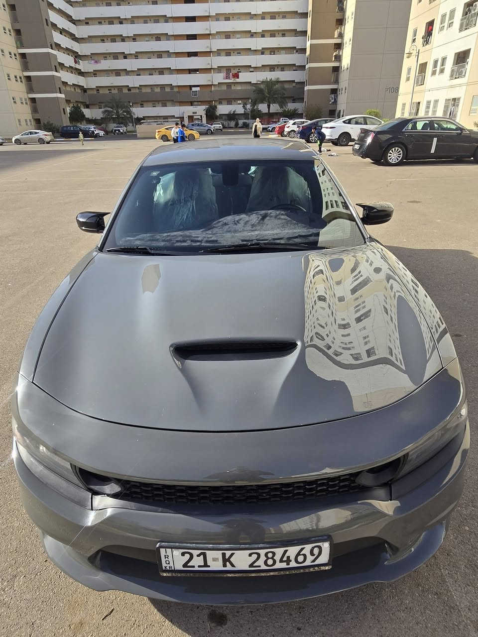 تحيه طيبه...
جارجر ٢٠١٧.   sxt
وارد أمريكي 
تو ويل مكينه 3600
شاشه كامره دواره كشن سائق كهرباء 
بدون ايرباك شرط 
قطعه وحده تبدل جاملغ أمامي ايمن
صور الحادث والسونار بالمنشور 
مسويلها ادامه كامله 
صدر أمامي خلفي جديد 
تخم ويل وتاريات مال ٢٣
منظومه بانزين كله جديد 
اي نقص ما بيها 
رقم سليمانيه عندي وكاله عامه بيها 
تريد تحويل تريد وكاله 
ترايها مال زيرو
ماشيه ١١٦ميل
عنوان بغداد بسماية 
السعر 187
شراي اقرء المنشور وبيك خير وادلل 
ما تشتري اتشرف بيك الكلمه الطيبه صدقه
***********
