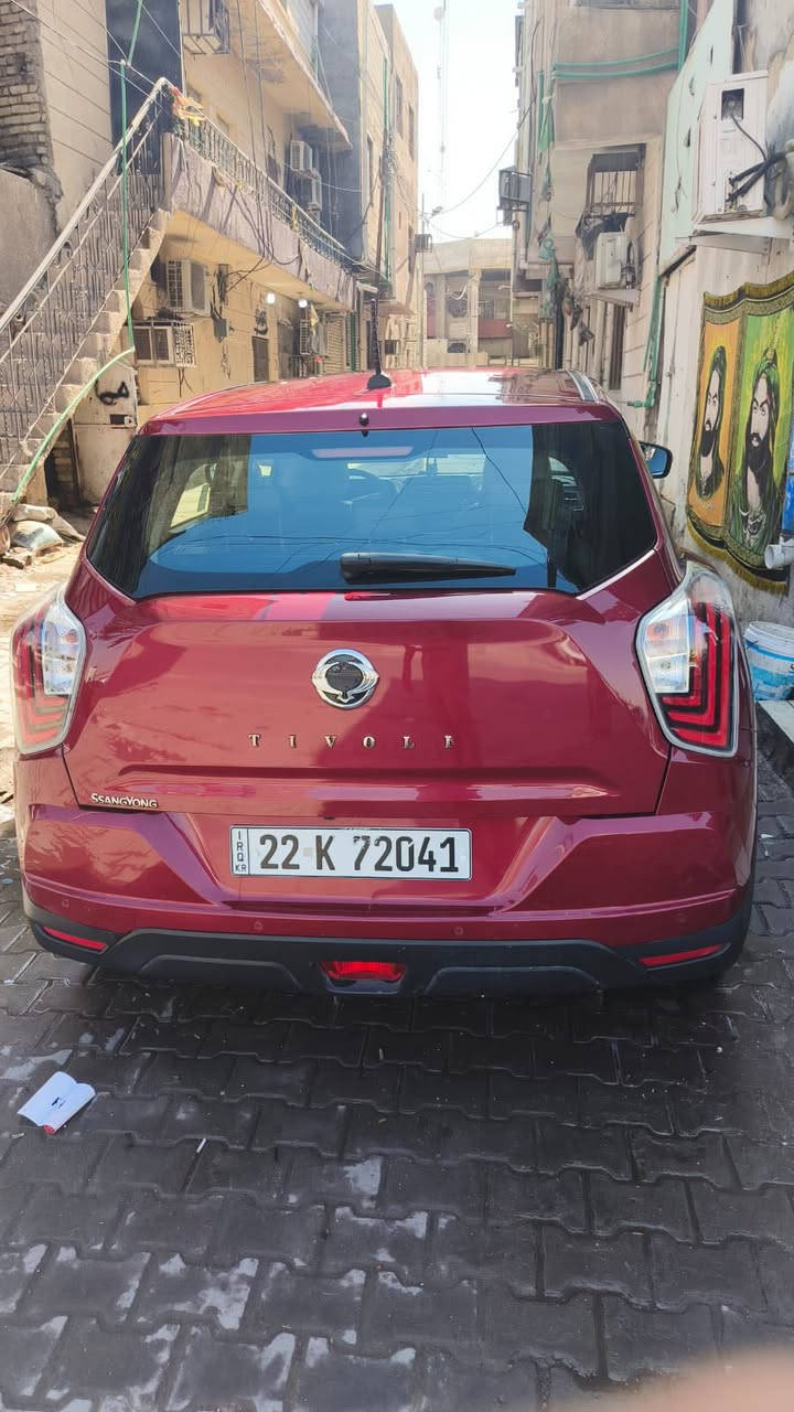 للبيع سانك يونك تيفولي مديل 2022 كفاله السياره عامه سياره حره مو إقصاد.  مكينه جديده بالكرتون حداده توب  انه ماهذه من الشركه هاذا الفيديو ماله جوه مكينه 1600. سياره حلوه  المكان البصره الجزائر التواصل ***********.         اسيا ***********                                       السعر 135 وبيه مجال كلش بسيط.
