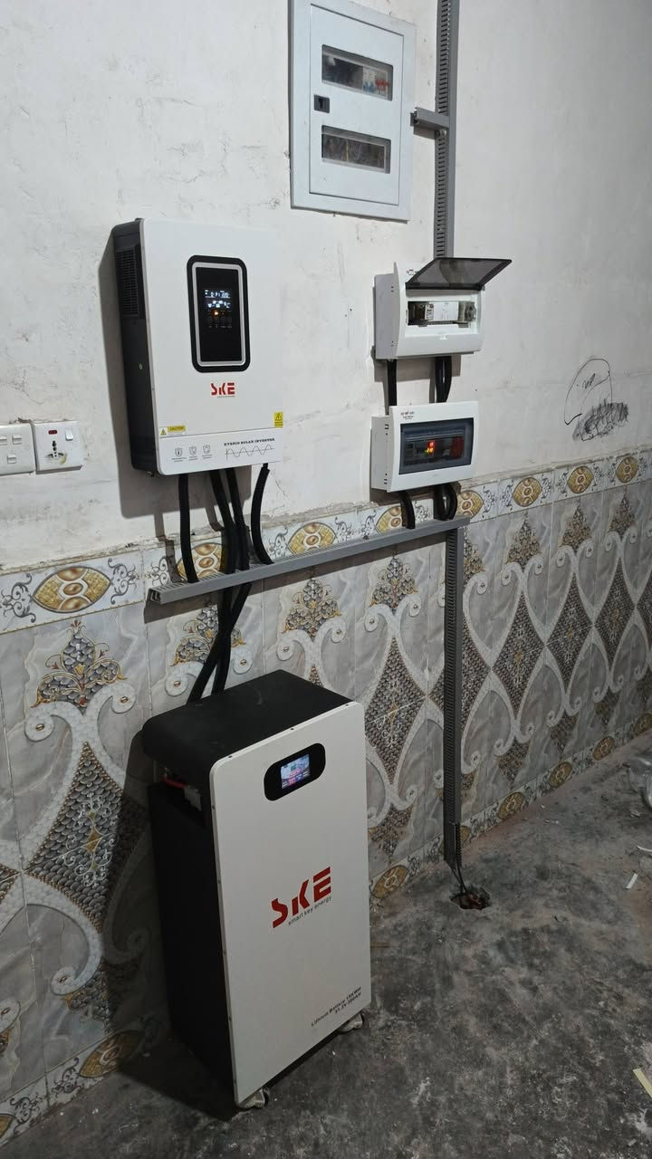 تم التنصيب ولله الحمد.
السعر: 3,600,000

اسم العميل: هشام حمادة حسين.

موقع التنصيب: صلاح الدين/ المسيحلي

مكونات النظام: بطارية 15KW، انفيرتر 6.2KW، الواح عدد 8 590W، نظام ATS  مصمم خصيصا، نظام تاريض،SPD، بورد حماية متقدم....

قدرة النظام: (16 نهاري_15 ليلي)

موقع الشركة: الشرقاط/ سديرة وسطى بالقرب من مسجد بلال الحبشي (رضي الله عنه).

للاتصال والاستعلام:

م. عبدالله ***********

م. عثمان ‏‪***********‬‏
