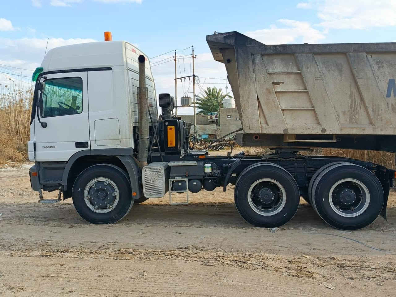 سلام عليكم
اكتروس فحل 3848
موديل 2008
كير كهربائي 
سياره بسمي 
سعر 550 وبيه مجال قليل
بابل المسيب 
 ***********
