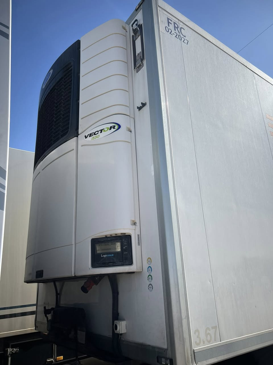 براد جديد سمك ٧ استندرة البيع جيهاد كارير حجم ١٥٥٠ /٢٠١٥  704839977 / واتسئب


**إذا كنت صاحب هذا الإعلان وتريد حذفه لأي سبب، رجاءا أرسل رسالة إلى الدعم الفني**