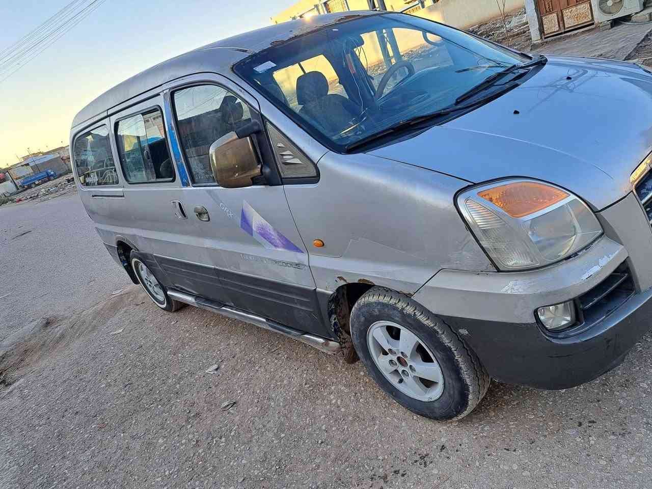 السلام عليكم ستاركس فاره 2007مكينه وكير عادي سياره جاهزه للأستفسار أتصل ***********
***********
