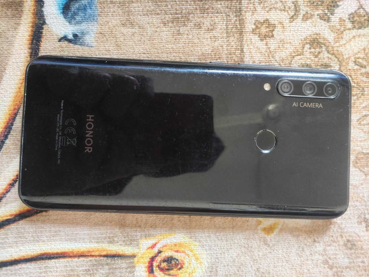 سلام عليكم جهاز هونر أكس 9 ذاكره 128 رام 6 

جهاز نضيف للبيع بسعر مناسب… 

رقمي واتساب او اكتب خاص اني اراسلك ***********
