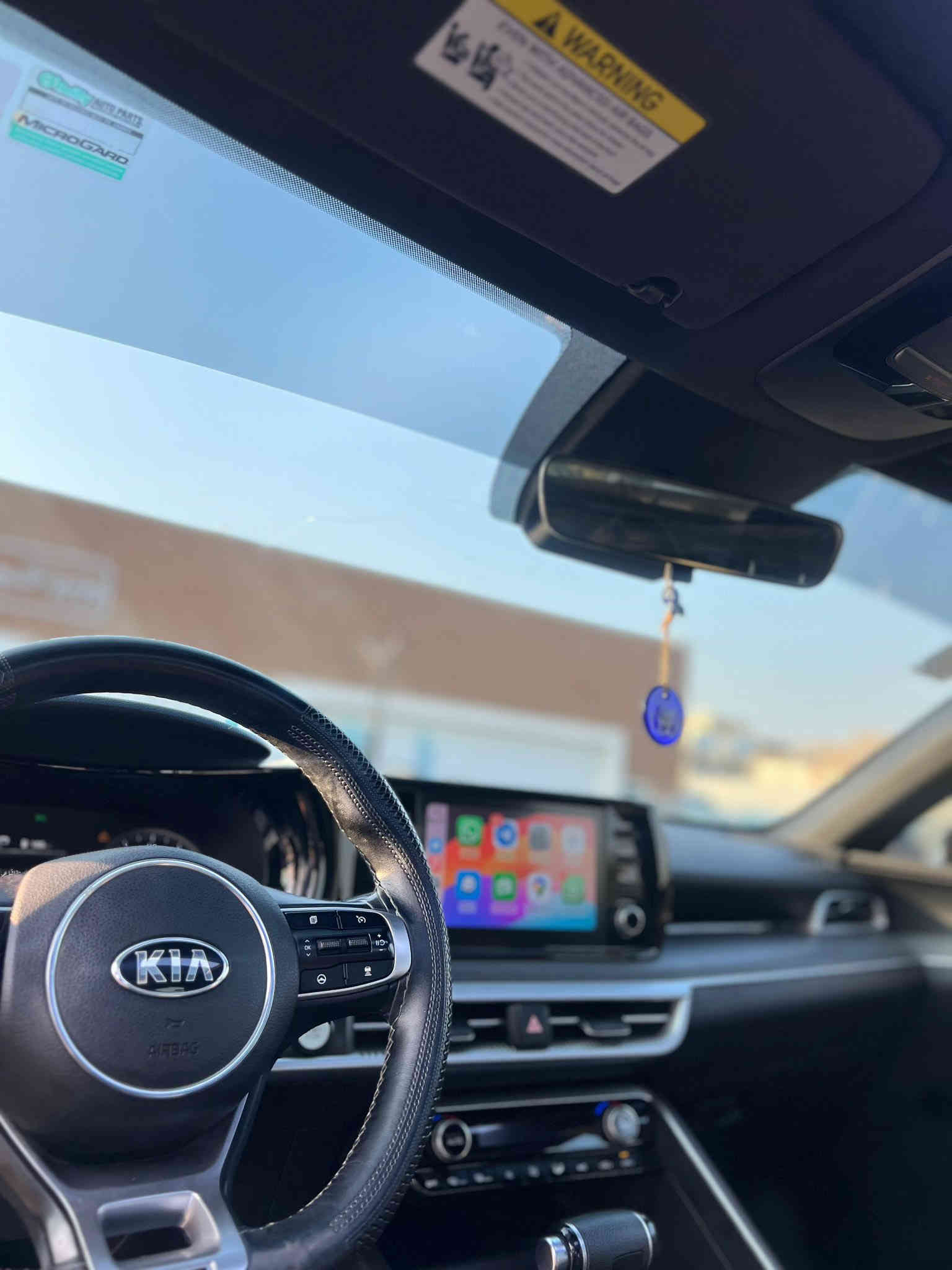 🔹كي فايف جيتي k5    2021فول مواصفاتت للاخير🔥  بدون ايرباك بدون دواخل براكيت راديترتت بلادي حادث طخه بخشم البنيد فقط   صور الحادث مرفقه بلمنشور سياره مال دكتوره بئسمه  سعر السياره ١٧٨$وبيها مجال 
بنوراما 
كشنات حضن
اوتو هولد 
شاشه كاربلي
تحديد مسار
قيادت ذزتيه
اورو هولد
ربريد ثلج
٣ انضمه قياده 
وهواي مواصفات العنوان منصور***********
