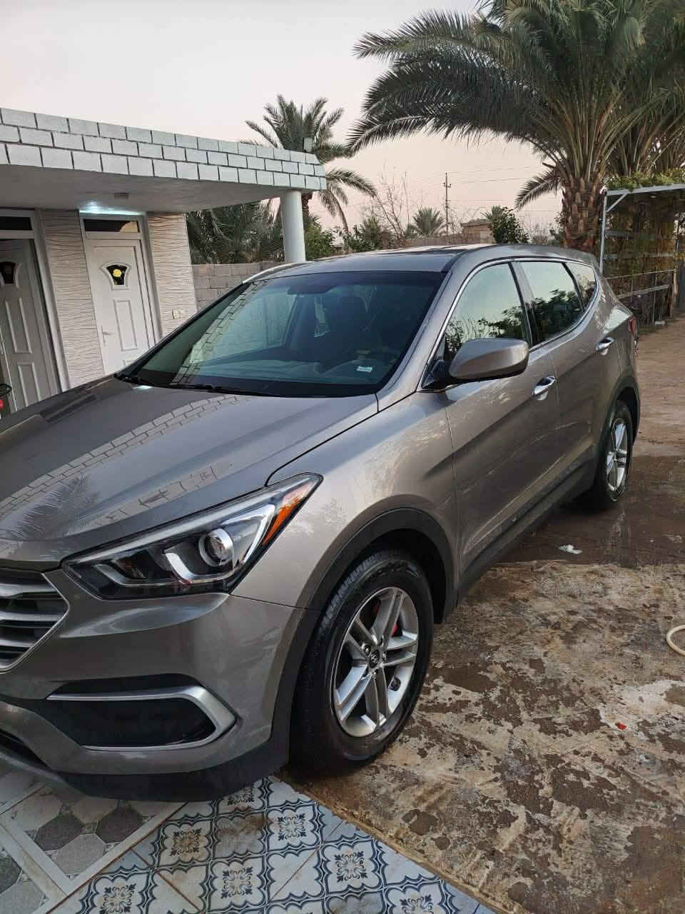 سلام عليكم بيع مستعجل سنتافي موديل ١٨ وارد امريكي حادثه الدعاميه فقط مكان بابل والرقم بابل السعر ١٦٠ وبيه مجال حك الجيه التواصل على هاذي الرقم(***********)
