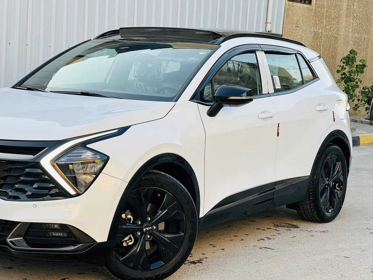 سبورتج بلاك ادشن خليجي 
موديل 2025
فول مواصفات 
بانوراما 
داخل لونين اسود زيتوني
ماشية ١٢ الف حقيقي 
سيارة كفالة عامة  
مطلعة على ايدي من شركة 
سايد بريك بصمة
كشن كهرباء 2 
تبريد بيانو 
تبريد قطعتن
جنطة كهرباء 
 ويل كاب اسود بلادي
حساس امامي خلفي 
رادر جانبي 
مكنية 2000 
هوت هولد 
رقم اربيل بسمي سنوية جديدة هزة جديد 
مكانً السياره. بغداد كم ساره 
السعر 245 
☎️***********📞
