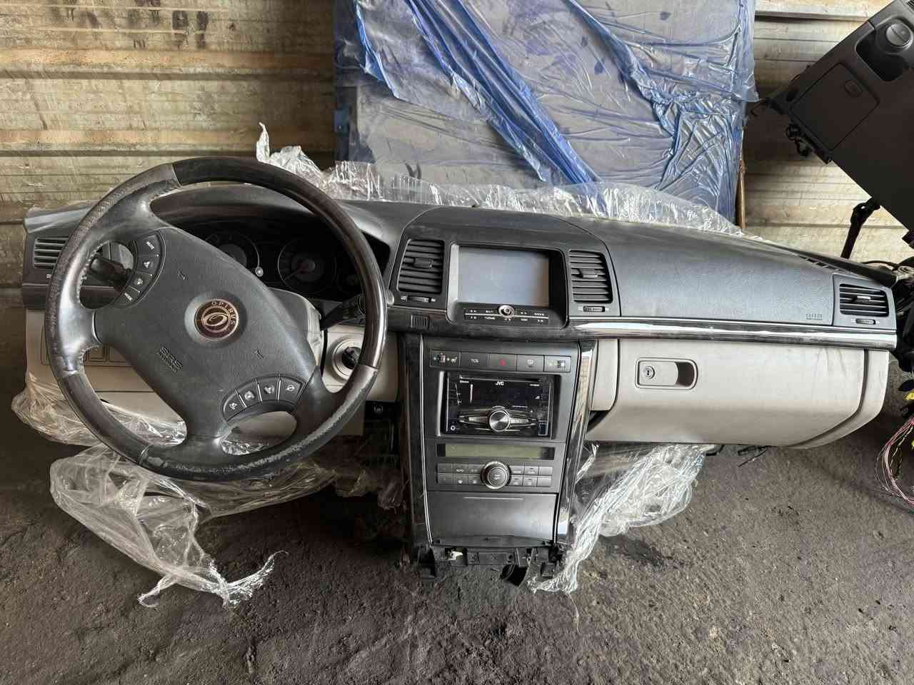 دشبول كامل اوبروس 
مجمع اليسر
للبيع الأدوات الأحتياطية
لكافة السيارت 
العنوان النجف الأشرف حي الصناعي
 قرب جسر مستشفى الصدر 
ارقام الهاتف (***********)  (***********)
