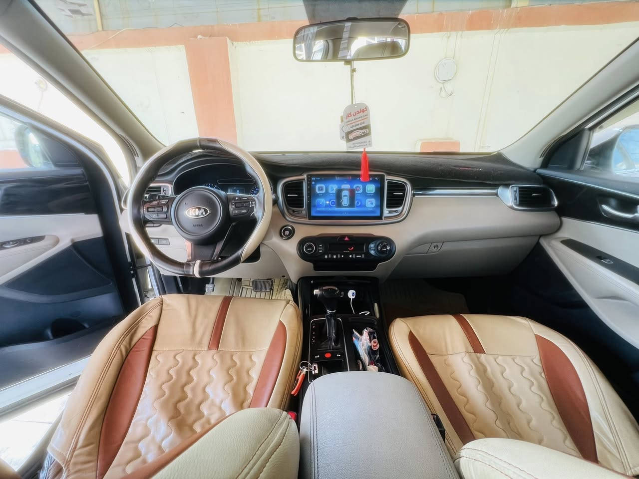 السلام عليكم
كيا سورنتو
محرك6سلندر
7راكب
موديل 2017
تبريد 3قطع
مكفولة من كلشي 
السعر 235وبيها مجال 
#للاستفسار__والتواصل***********
