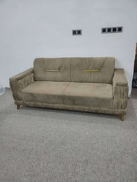 تخم ونص • ١٥مقعد • بابل الشوملي