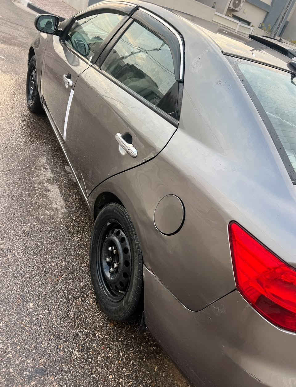 كيا فورتي 2011 اربيل دولي بيها قطعتين بس جاملغ وبنيد وجاملغ كلير كير مكينه تبريد خير من الله سعرها 78 وبيه مجال بسيط ان شاءالله مكانها كربلاء سونارها مرفق بالمنشور الشراي يتصل 
***********
