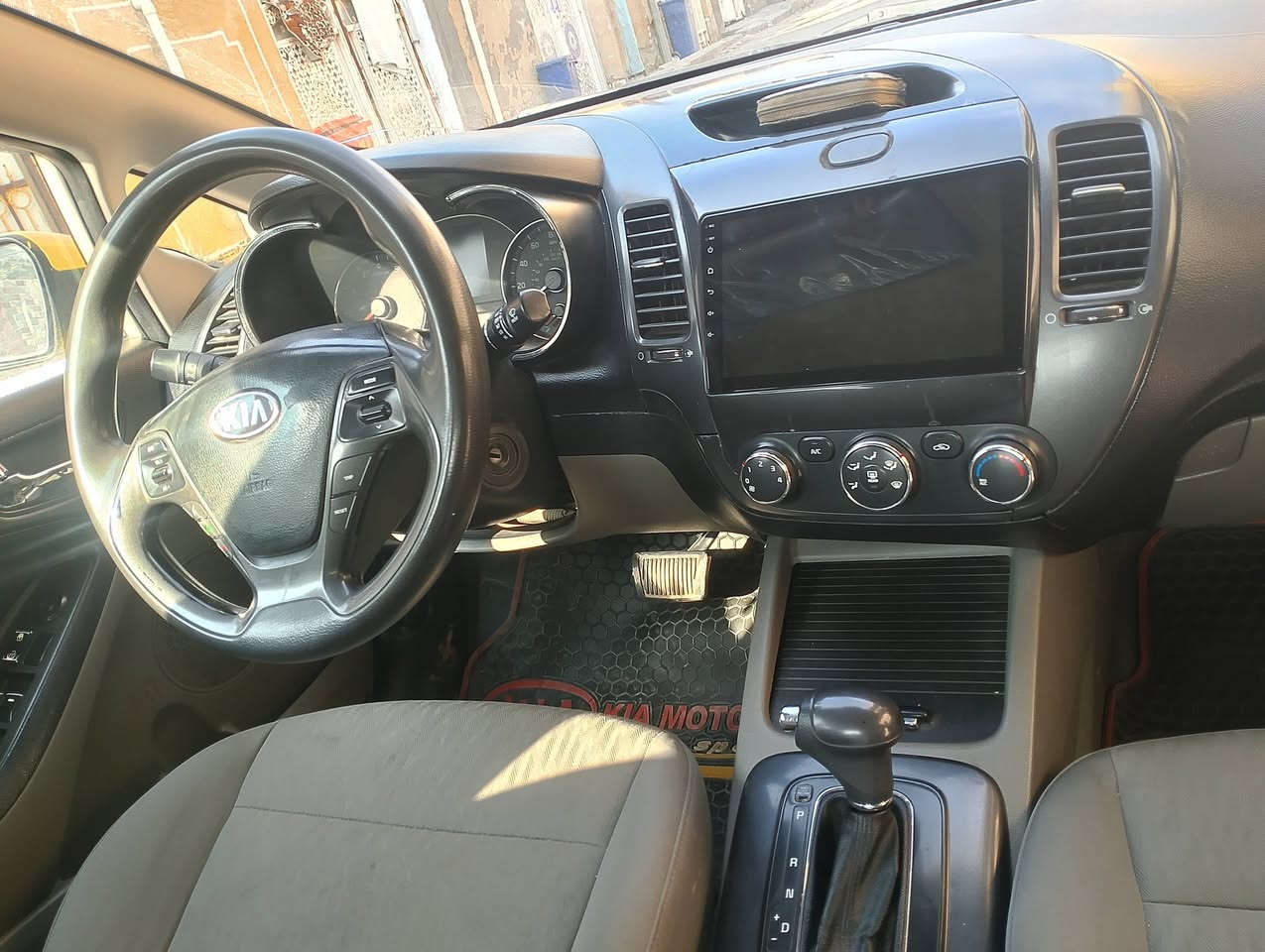 سلام عليكم فورتي 2014 محرك200دوش
ماشيه 129
تخم تاير جديد مصفره هيه وغرامات
سعر 105
عنوان الحسنيه ***********
