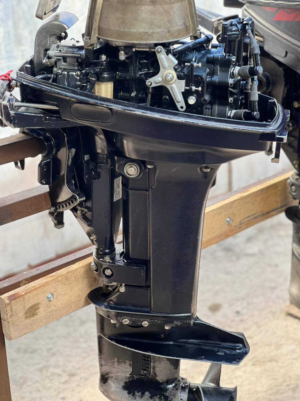 18 توهاتسوو ياباني موديل 2019
مفتوح بس محرك مكينه مناقصها اي شي
سعرها 850 مع التوصيل 
 
***********
***********
