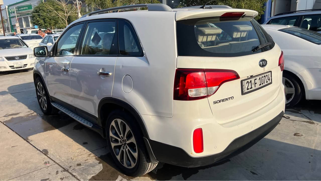 كيا سورنتو شكل 2014 خليجي محرك 2400 دوش  بصمة ويل 19 تحكمات 7 راكب 3 مقاعد تبريد حساسات لد اشاير بالمرايه مرايات شفط ماشيه 110كم فحص السونار بالمنشور سعر160$ *********** كالار, السليمانية
