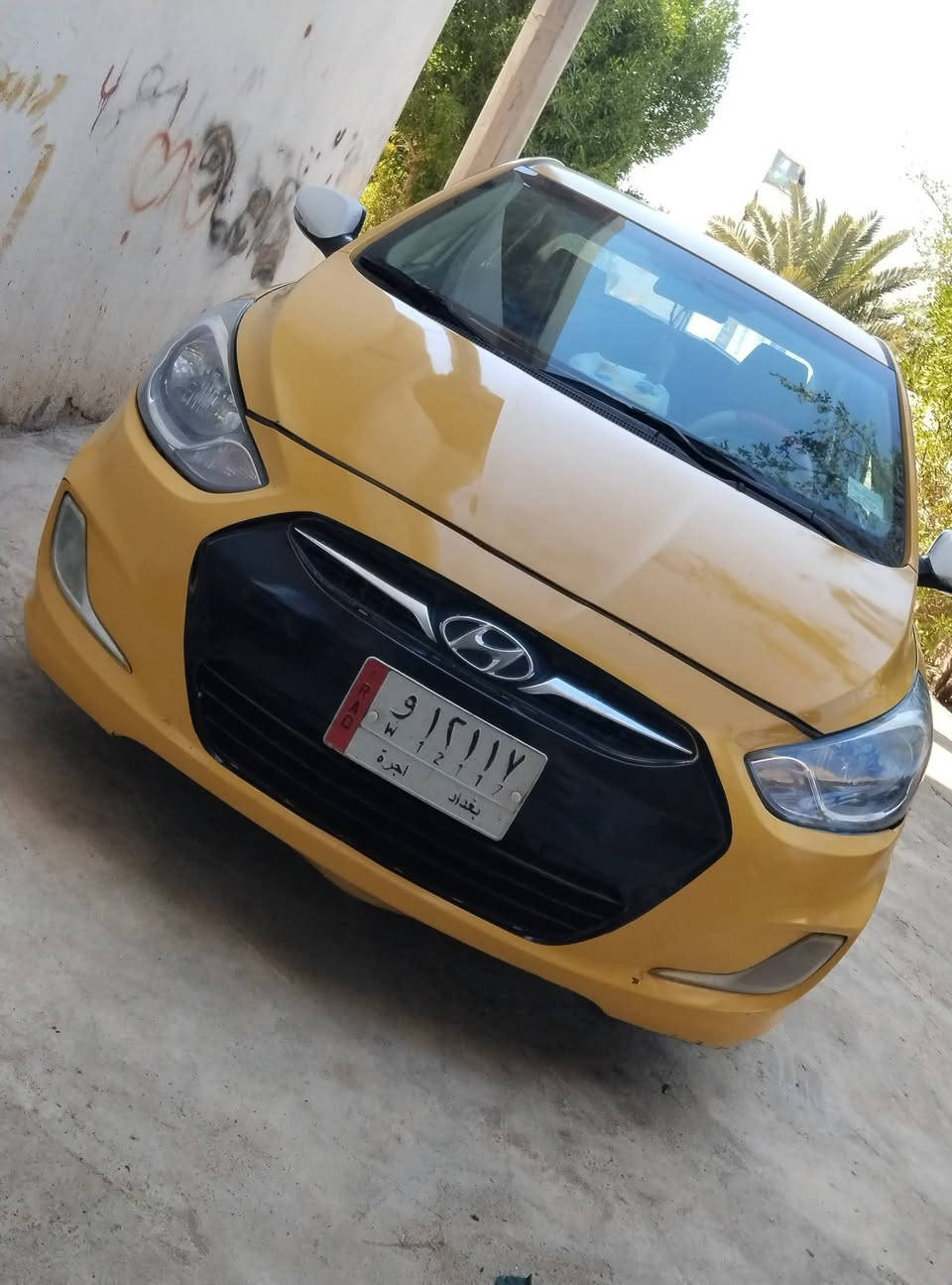 السلام عليكم
من رخصه الأدمن 

اكسنت مضلع خليجي موديل 2012 محرك دوش كير مكينه مكفول سياره بيهه قطعتين تبديل جامرلغ سايق وبنيد بدون دواخل وبيهه سونار مرفق ادناه تبريد تدفئه شغاال سياره نقصهه بس درايم شفتات وبيهه صدر نص عمر هيئه وبحث مصفره سنوبه ماساقطه بعدهه خط جوال بيهه 

السعر 75 وبيهه مجال  

العنوان ديالى ناحيه السلام 

للاستفسار ***********
