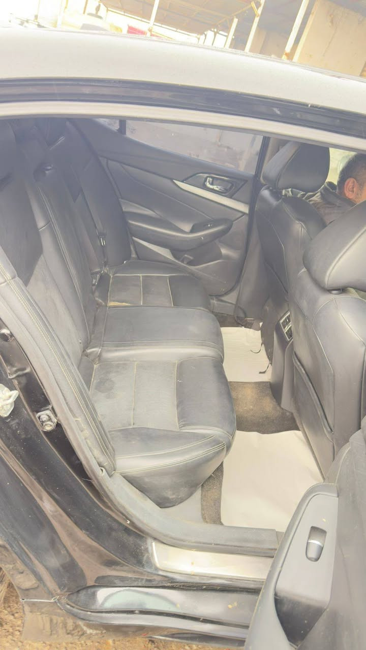 نيسان مكسيما 2017
محرك 6 بستن
سقف بنوراما 
موصفات فول
ويل كب
حادث سياره دعما امامي خلفي لغد صفحة سايق مع شانسي مع خلفي جاملغ سايق
بيها قطع تبديل ابيع حزام
صنويا لحد 2027  
سعر 90 
رقم تلفون *********** أربيل, العراق
