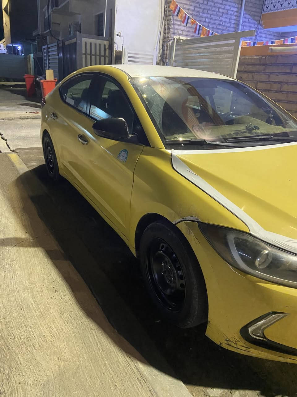 النترا 2017 امريكي حادث بجم بدون لغود + مكينه تعبانه + صدر امامي السعر 102 وبيها مجال حك الجيه ***********
