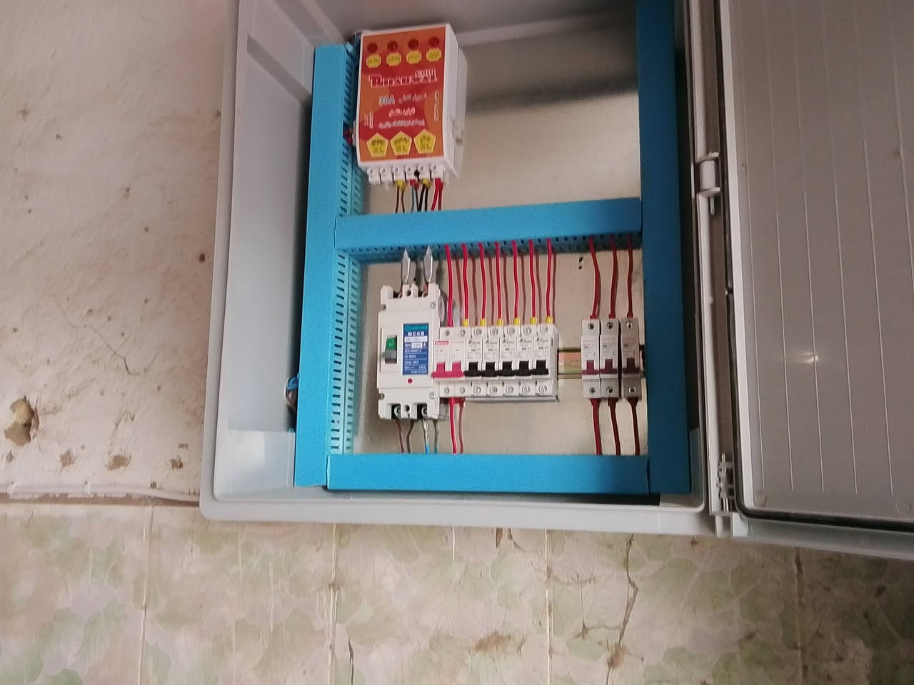 سلام عليكم تأسيس كهرباء عامه
سقوف ثانوية وجبس بورد اسعار مناسبه 
الهاتف *********** نجف
