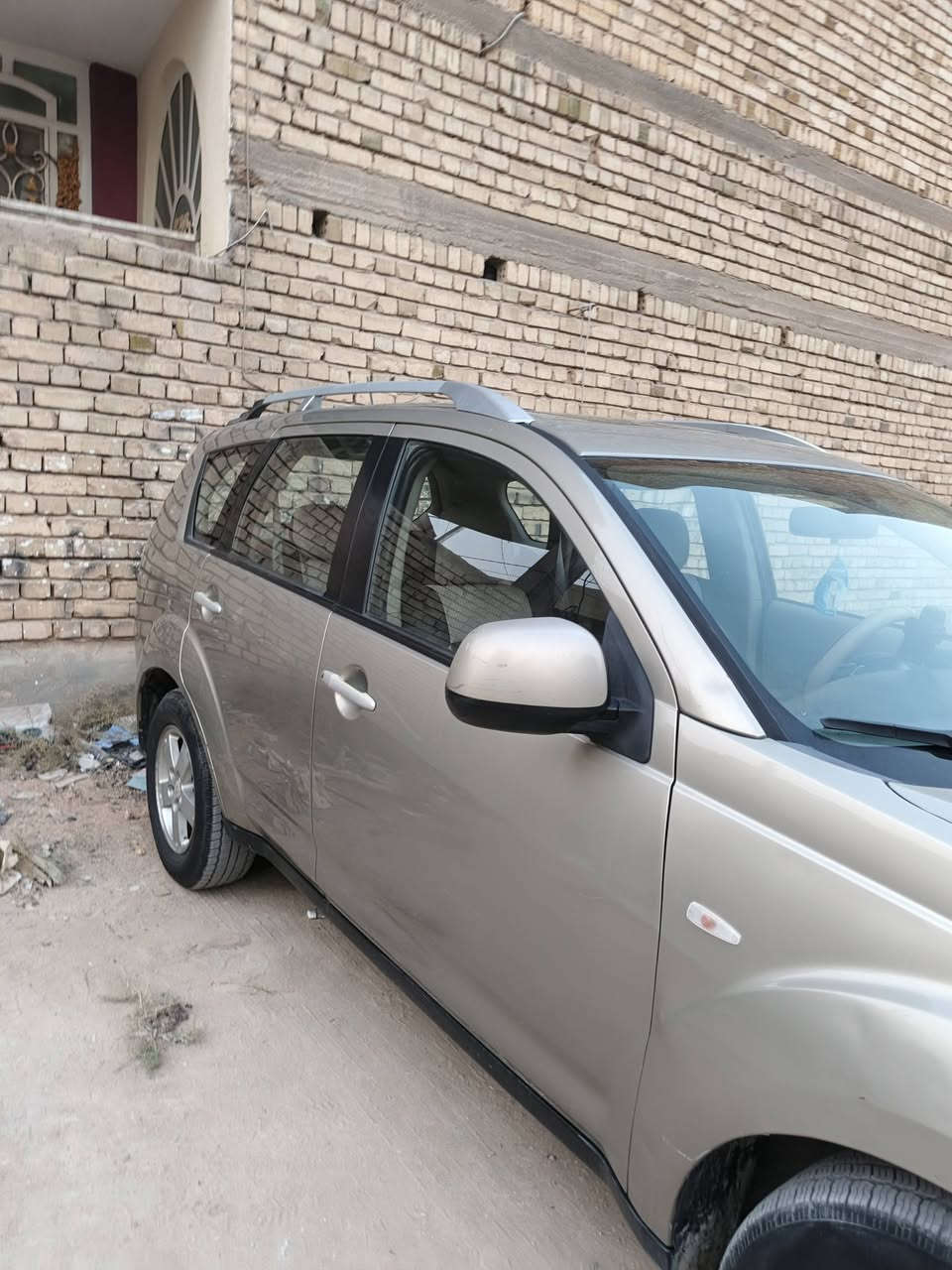 سلام عليكم
ميستوبيشي اوتلاندر موديل ٢٠٠٨  سيارة مكفولة من كلشي خليجي ماشية 245 الف كيلو بس 
مواصفات 
بصمة 
دخول ذكي 
فتحت سقف 
تحكم مري 
مثبت  سرعة 
دكم مستشعرات للبصمة باب سايق  وبصف سايق وصندوك 
اربع جامات اوتو ينزلن ويصعدن 
تبريد ثلج 
مشدود عليها زنون عالي ثلجي 
كلشي شغال بيها 
مكفولة سيارة كلها 
سعرها ١١٥ وبيها مجال 
مكانها في كربلاء
للتواصل  ***********
بي واتساب
