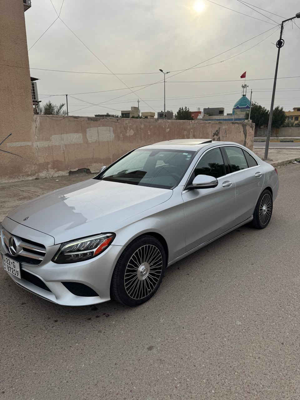 C300 2021
بدون صبغ مكفوله فقط بارد في باب السكن ومعدل بدون صبغ

لتفاصيل اكثر الاتصال على الرقم ‭0777 001 0002‬
