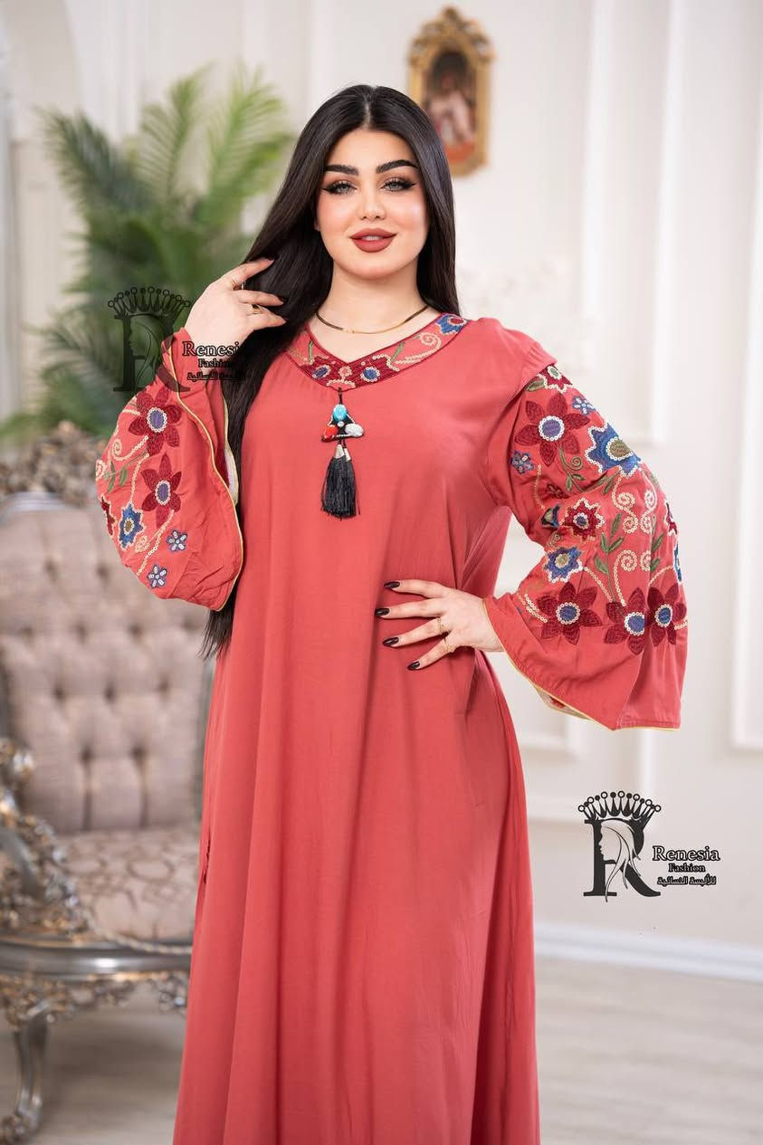 دشداشة كشمير مطاط💖💖
 تطريز ستراس درجة اولى
 دبل كلوش حزام ظهر🌹
⚜️سعر 15 الف ⚜️💕💕
قياسات L XL 2XL 🚕
الدرزن يجي 4 الوان 
ا***********🥰📞🇮🇶
