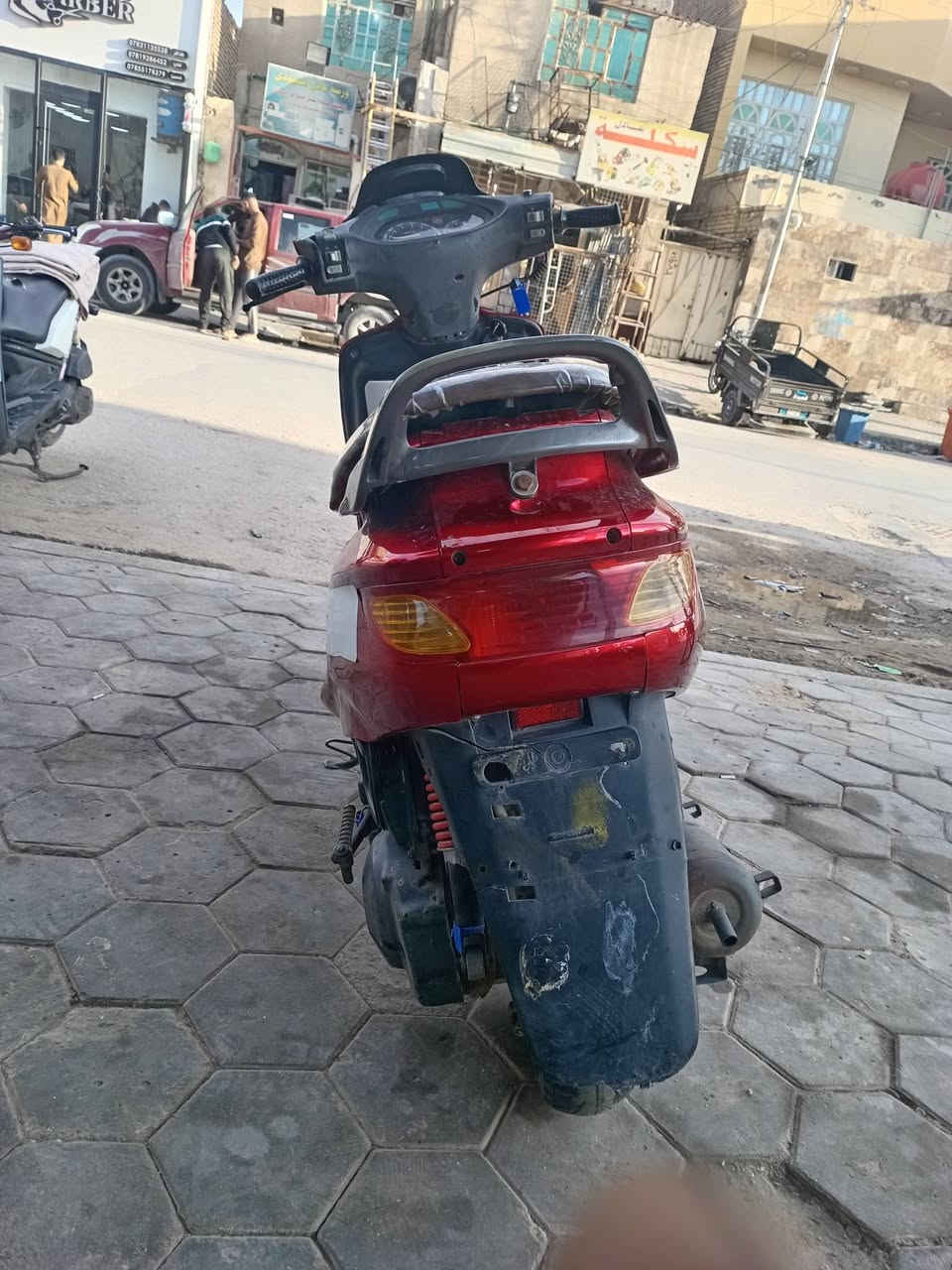 السلام عليكم شباب دراجه فراشة للبيع كامله مكمله سعرها ٣٧٥ وبيها مجال قليل *********** مكاني نجف حي الوفاء شارع البانزين خانه
