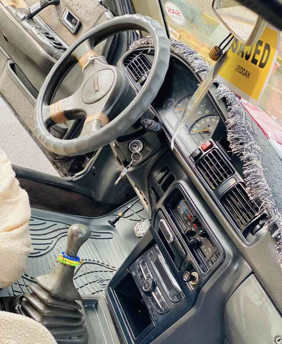 ‎بــــــــۆفـــــرۆشـــــتــن
‎ماشالله شتى جوان و تاقانه 
‎سعري٢٨ وەرە قه مه جال 
‎جۆری سەیارە /مازدا٦٢٦ 
  ته بريد له سه ر سيوچ🥶🥶
‎ئارمي پلاستيک سليماني
‎مه كينه ى ۸ به خ
مه كينه و گيري لؤك لؤك 
٨ ئيسراحه ت 
‎مؤديل / 91
ره نگ نه وتي بيلاد 
‎گه رمي كارةباي كامل مةزبووت 
‎٤ جام كاره با
‎پيش وپشت كه پسه  
‎هه يكه لي جوان ناوي ده ره جه يه ك
‎سيدي ئؤكزبلوتوز
‎کارەبای کامل مەزبوت
‎سه ياره كه زؤر جايزوو ريك و پيكه
‎به رگه ده رگا و داشبلي لؤكه
‎پيشي كامل كراوه به زينؤن
‎تاقم تا يه و ويلي تازه 
خايس و رزيوي هيچ نيه 
‎ئارم/ئه وه ليات/براوه /به شه رت
‎ته نها فرؤشتنه
سه ياره كة  له رسمه كان جونتره

🌹🌹
***********
***********
