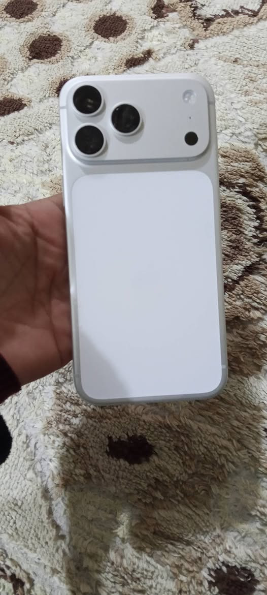 ا لسلام عليكم
ايفون 17 بروماكس ذاكرة 256 عربي شرق اوسط AFA  بطارية 100 عدد دورات الشحن 28 مكفول من كلشي نضافه 100/100 ملحقاته كامله السعر مليونين و150 قفل قفل مكاني بغداد مدينة الصدر او حي اور


**إذا كنت صاحب هذا الإعلان وتريد حذفه لأي سبب، رجاءا أرسل رسالة إلى الدعم الفني**