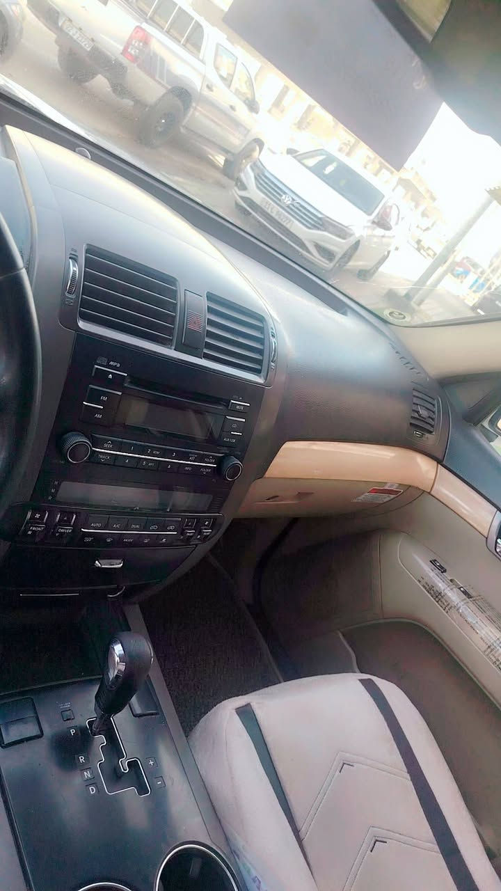 من رخصت الادمن
كيا مهافي للبيع فقط 
موديل ٢٠١١ خليجي
كفاله عامه من كلشي 
سونار السياره بالمنشور
مواصفات واحد ع واحد فول الاخير 
صدر امامي خلفي كله جديد
تخم تاير جديد 
رقم اربيل هزه جديده سنويه جديده
مكينه ٣٨٠٠ مكفوله من كلشي 
الشراي يتصل ***********  سعرها ١٤٥ او بيها مجال مكانها الفلوجه
