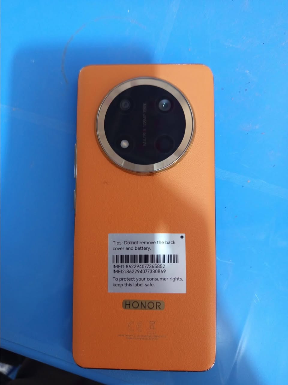 هونر x9c جديد
نضافته ١٠٠
 ذاكره 256
 عشوائيه 12
غراضه كامله كارتونه و شاحنه 
السعر 290 وبي مجال 
عنواني بغداد الدوره
***********
متواجد خاص او واتساب
