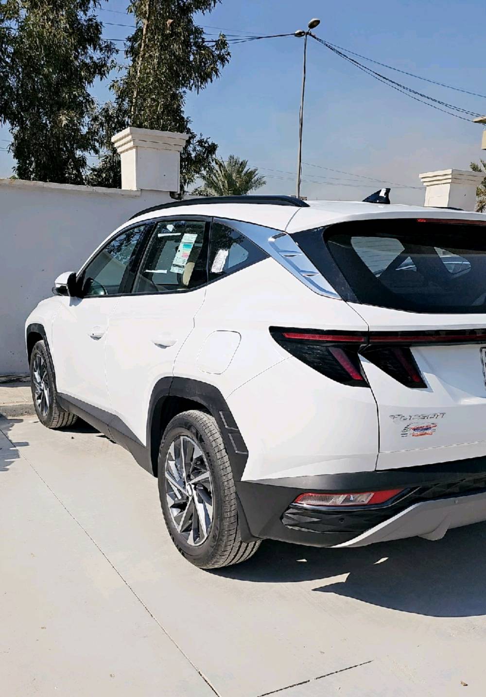 السلام عليكم توسان 2024 خليجي مكفوله من الضربه والصبغ والبارد 
خليجي 
رقم  بأسمي سنويه وارقام وهزه كله جديد 
ماشية 22  مكفولة من الصبغ والتبديل والبارد 
موصفات محرك 2000 
بصمة + تشغيل عن بعد
داخل ابيض + دشبول ايباد
كراسي الأمامية كهرباء 
حساس امامي + خلفي
هند بريك بصمة+ أوتو هولد
 شاشة كبيرة +كامرة خلفية دوارة
شاحـن وايرلـس + بردات خلفية
قطعتين تبريد+ ثلاث انظمة قيادة
تحكم ستيرن جهتين + شفتات
اشاير بل مري والمري كهرباء
+ شاشة اعطال
انارة الأمامية LED + انارة خلفية LED
السعر ٢١٥
