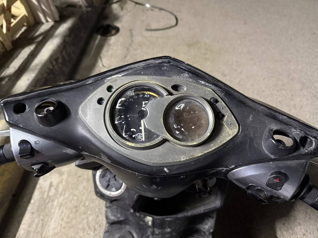 سلام عليكم سكنس فحل نضيفة اي نقص ما بيها المحرك مكفول تعال شوف افحص 
بعقوبة التحرير قرب ماريا مول
السعر 850 وبيها مجال
الاتصال + واتساب ‭0774 253 3739‬
