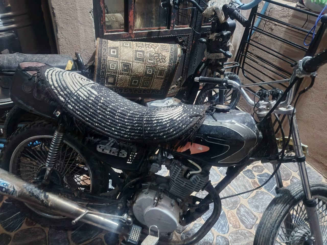 هذه ماطور البيع


**إذا كنت صاحب هذا الإعلان وتريد حذفه لأي سبب، رجاءا أرسل رسالة إلى الدعم الفني**