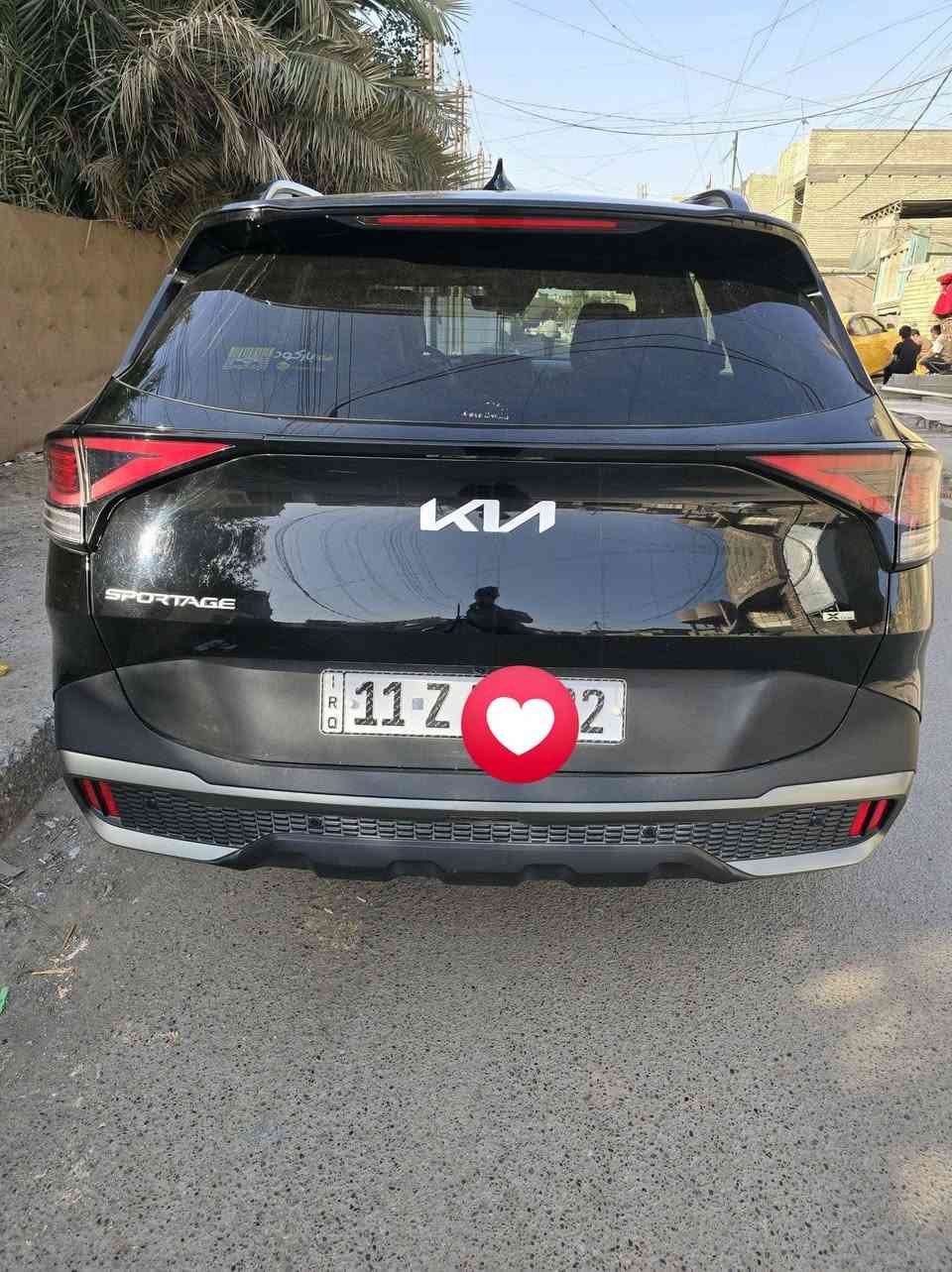 السلام عليكم
سبورتج 2023 Xline فول 

الشكل الجديد رقم بغداد بأسمي تحويل مضمون وارد امريكي 
حادث جاملغ السايق و حافت البنيد صبغ فقط والباقي مقفول 

المواصفات : 

بصمة / بانوراما / جنطة كهرباء / تسغيل عن بعد / شاشة ديجتال منتصل/كشنات جلد / كرسي كهرباء / تدفئة كشنات / فور ويل / اطفاء ذاتي / شاحن وايرليس / هندبريك دكمة / حساسات / قطعتين تبريد / مود درايف / LED امامي وخلفي / محرك 2500 / مانع انحدار /  اوتو هولد / مانع انزلاق /
السعر 195وبيها مجال 

مكاني بغداد تقاطع درويش 

للتواصل *********** وتساب موجود
