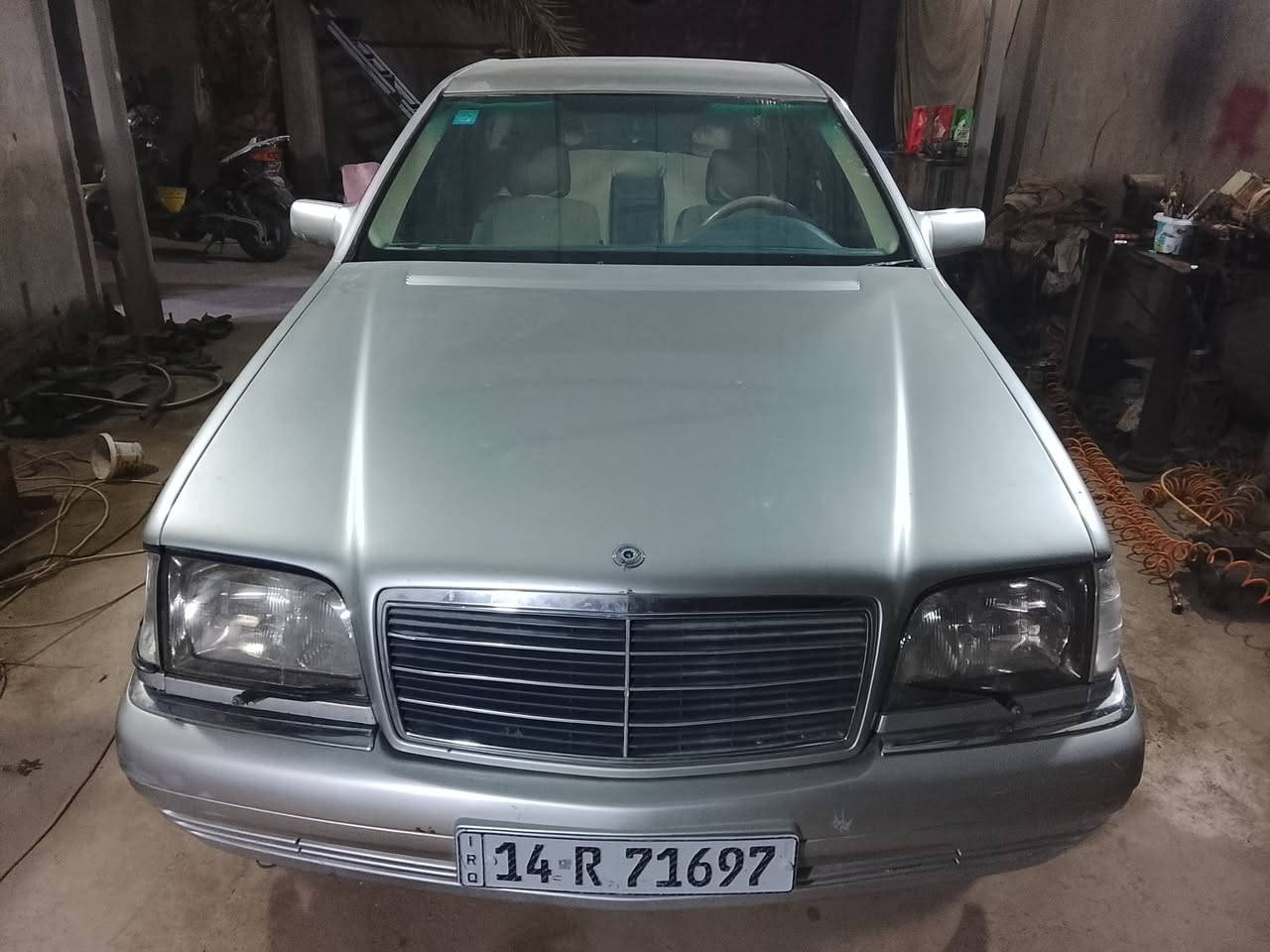 للبيع مارسيدس موديل 1992 محرك vvt ياباني سعر 55 ورقة بأسمي للاستفسار ***********
