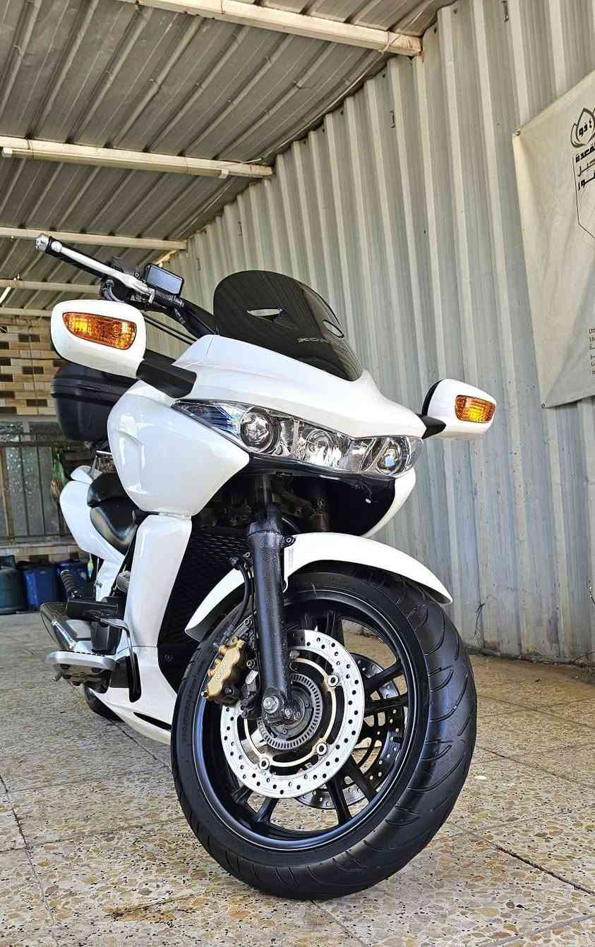 السلام عليكم دراجه HONDA DN_01 للبيع للاستفسار *********** عنوان بغداد البياع
