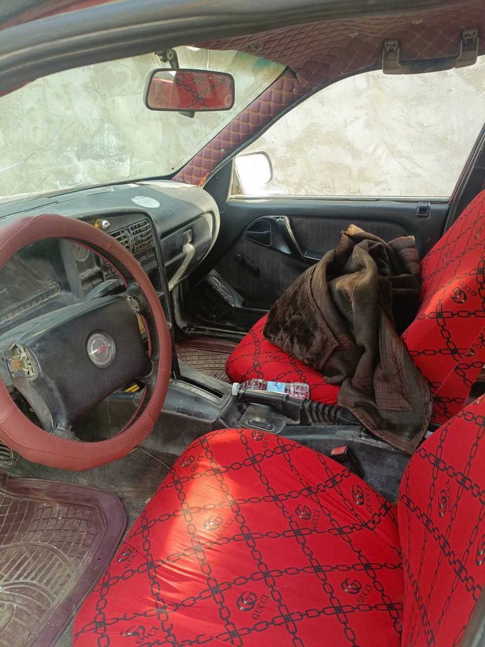 اوبل اوميكا مكينه ياباني فور ايكس اربعه سلندر ترايك وين ماتريد ...
سنويه مجدده  ل٢٧ 
  السياره مصبوغه عام
صدرها زين  عوزها دبلات خلفيه فقط 
كهربائيات كلها شغاله 
تايرات نضيفه

سعرها 23 وبيها مجال وإذا اكو مراوس اراوس 

بغداد مدينه الصدر 

 ***********
