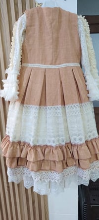 ملابس أطفال • ٦-٩ سنوات • كالجديد