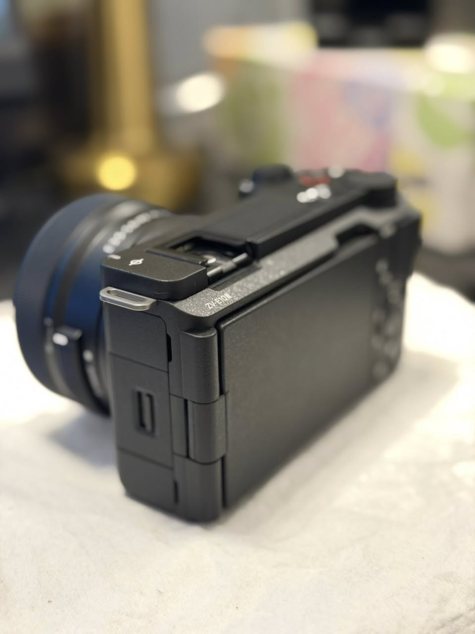 لمحبين صناعة المحتوى 🔥
كامرة سوني | SONY ZV-E10 II
بعدها بالكارتونة فتحتها بس جربتها ورجعتها لان ما اعرف استخدمها،

رايدها بـ 1,280,000 
وبيها مجال بسيط ان شاءالله 🩵

موجود واتساب ايضاً
***********
